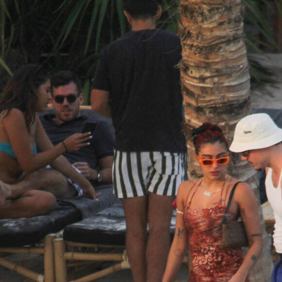 Exclusif - La fille de Madonna, Lourdes Leon, et son petit ami Jonathan Puglia profitent d'un après-midi ensoleillé en amoureux à Tulum. Le 30 janvier 2021.