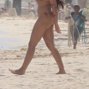 Exclusif - La fille de Madonna, Lourdes Leon, et son petit ami Jonathan Puglia profitent d'un après-midi ensoleillé en amoureux à Tulum. Le 30 janvier 2021.