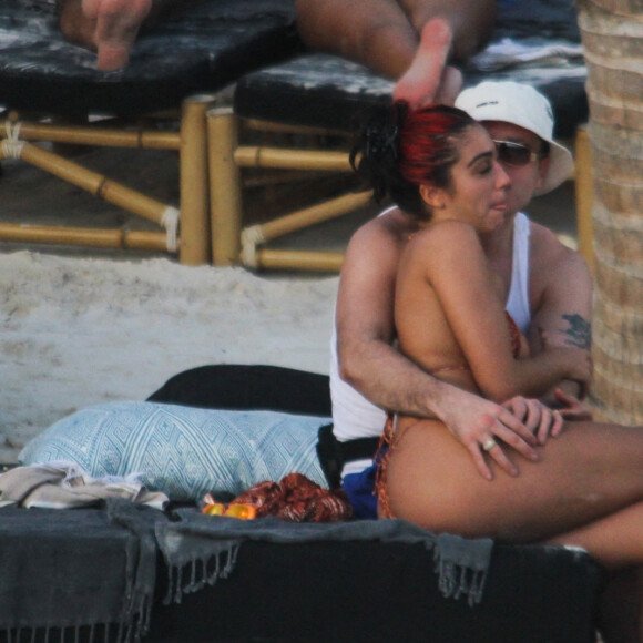 Exclusif - La fille de Madonna, Lourdes Leon, et son petit ami Jonathan Puglia profitent d'un après-midi ensoleillé en amoureux à Tulum. Le 30 janvier 2021.
