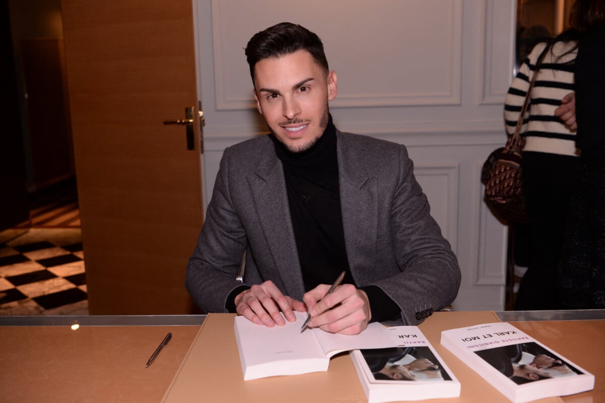 Photo : Exclusif - Baptiste Giabiconi - Lancement Du Livre "Karl Et Moi ...