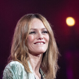 Exclusif - Vanessa Paradis - "Secours Pop La Grande Soirée" au Cirque d'Hiver à Paris, diffusée en direct le 6 février 2021 sur France 2 © Tiziano Da Silva - Cyril Moreau / Bestimage 