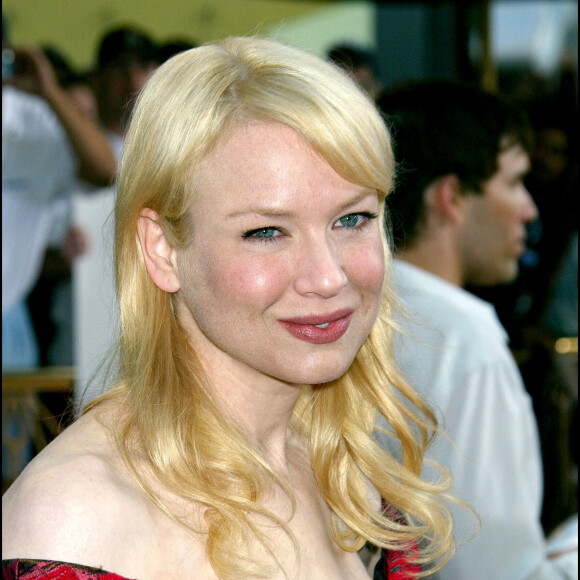 Renée Zellweger - Première de Cinderella Man" aux Studios Universal. Los Angeles. Le 23 mai 2005.