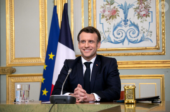 Emmanuel Macron avec les dirigeants du G7 pour discuter de la distribution mondiale de vaccins contre le coronavirus. Palais de l'Elysée à Paris. © Romain Gaillard/Pool/Bestimage