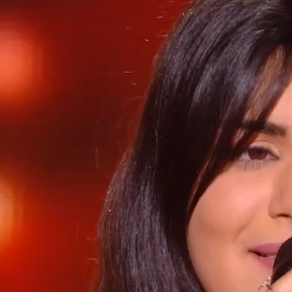 Azza, Talent de Florent Pagny dans "The Voice 2021" - Émission du 27 février 2021, TF1