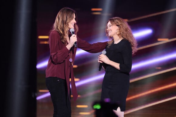 Exclusif - Carla Bruni Sarkozy et Marine Delterme - Enregistrement de l'émission "Duos Mystères" à la Seine Musicale à Paris. Le 1er février 2021 sur TF1. © Gaffiot-Moreau / Bestimage 