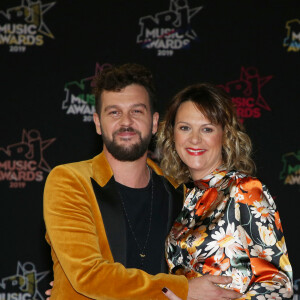 Claudio Capéo et sa compagne Aurélie Willgallis - 21ème édition des NRJ Music Awards au Palais des festivals à Cannes le 9 novembre 2019. © Dominique Jacovides/Bestimage