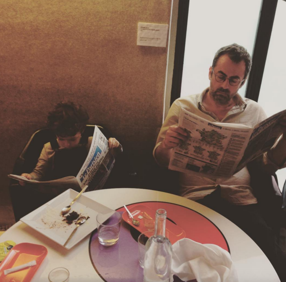 Elodie Frenck poste une rare photo de son mari Hervé Ruet et de leur fils aîné Abel (né en 2011) - Instagram