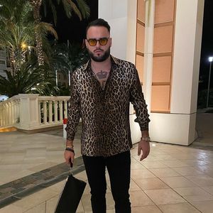 Nikola Lozina pose sur Instagram