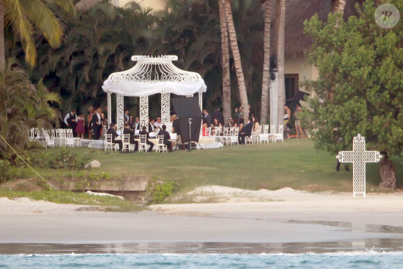 Mariage de Mario Lopez avec Courtney Mazza à Punta Mita au Mexique, le 1er d"cembre 2012. 