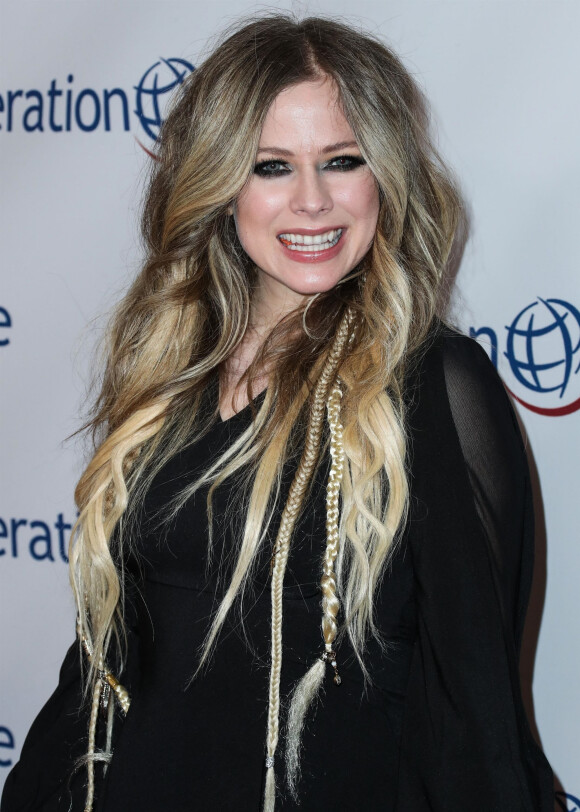 Avril Lavigne - Les célébrités assistent à la soirée "Opération Smile" à Beverly Hills, le 6 novembre 2019.