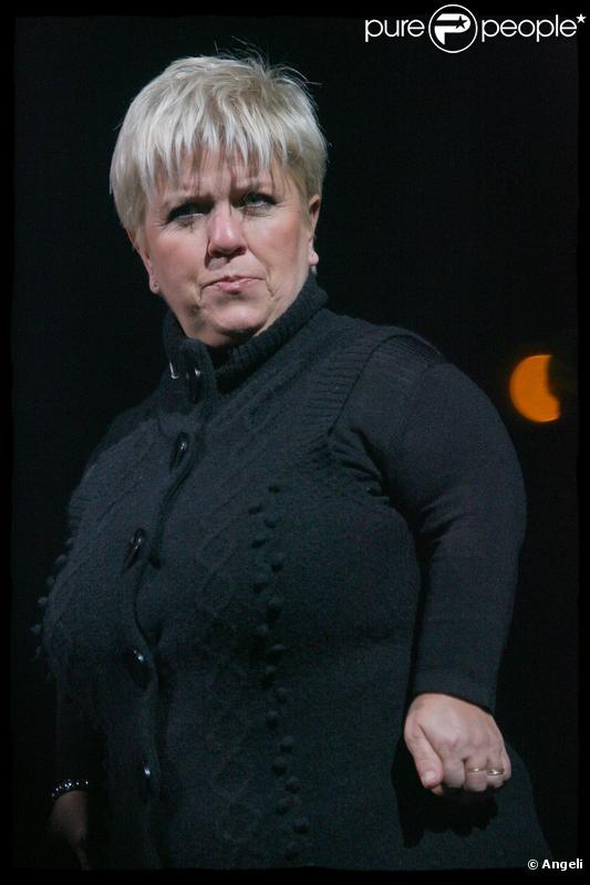 Mimie Mathy est très en colère... contre un magazine ! - Purepeople