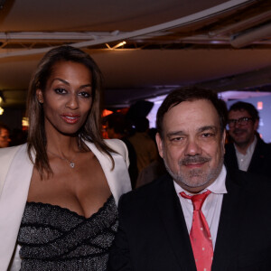 Didier Bourdon et sa femme Marie-Sandra Badini à la soirée "Orange" sur la plage de l'hôtel Majestic lors du 72ème Festival International du Film de Cannes, le 18 mai 2019. © Rachid Bellak/Bestimage