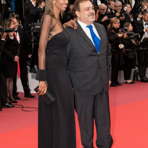 Didier Bourdon et sa femme Marie-Sandra - Montée des marches du film "Douleur et Gloire" lors du 72ème Festival International du Film de Cannes. Le 17 mai 2019 © Jacovides-Moreau / Bestimage