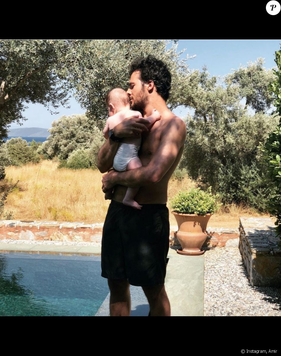 Amir et son fils Mickaël sur Instagram. Le 20 décembre 2020.