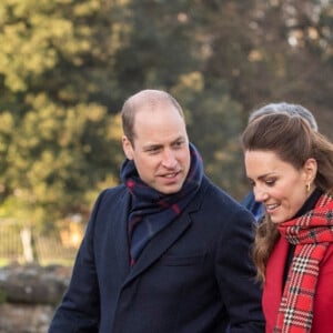 Le prince William et Catherine Kate Middleton rencontrent des étudiants au chateau de Cardiff pour évoquer leur ressenti sur le confinement, le 8 décembre 2020.