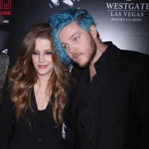 Michael Lockwood, sa femme Lisa-Marie Presley et son fils Benjamin Keough - Première du spectacle musical "Elvis The Experience" à Las Vegas.