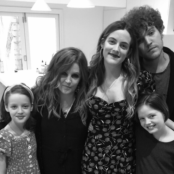 Lisa-Marie Presley et ses quatre enfants sur Twitter, le 19 juin 2019.