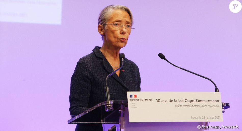 Elisabeth Borne, ministre du travail - Conférence pour les dix ans de la loi Copé-Zimmermann, Loi relative à la représentation équilibrée des femmes et des hommes au sein des conseils d'administration et de surveillance à Bercy le 26 janvier 2021. © Panoramic / Bestimage