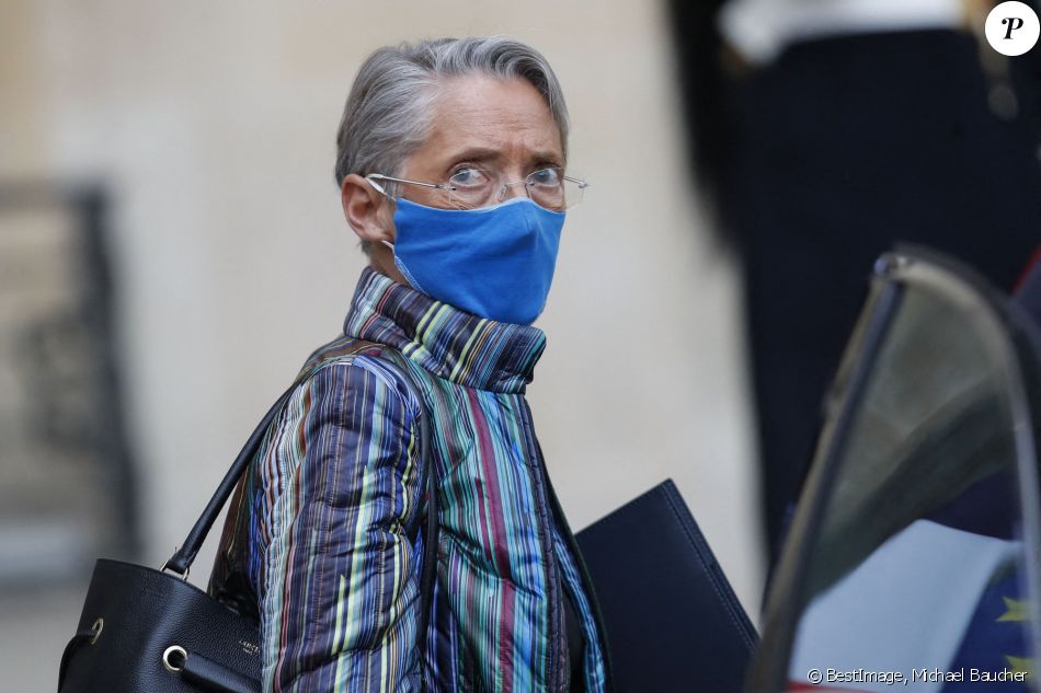 Elisabeth Borne - Sorties du Conseil des ministres de rentrée au palais de l'Elysée à Paris. Le 6 janvier 2021 © Michael Baucher / Panoramic / Bestimage
