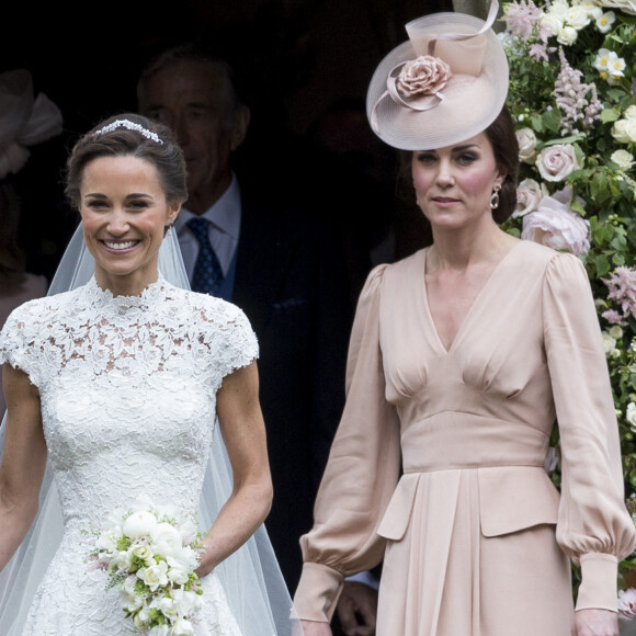 Pippa Middleton et sa soeur Catherine (Kate) Middleton, duchesse de Cambridge - Mariage de P. Middleton et J. Matthew, en l'église St Mark Englefield, Berkshire, Royaume Uni