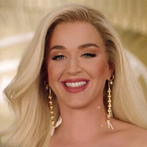 Katy Perry annonce qu'elle fera partie du jury de l'émission de la nouvelle saison d'American Idol, le 25 janvier 2021.