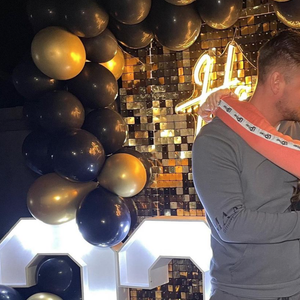 Katie Price et son petit ami Carl Woods en février 2021.