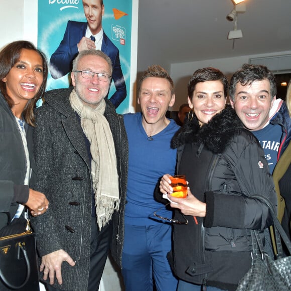 Karine Le Marchand, Laurent Ruquier, JeanFi Janssens, Cristina Cordula, Stéphane Plaza et Chantal Ladesou au cocktail après la générale du spectacle "JeanFi (Janssens) Décolle" à l'Alhambra à Paris, le 7 décembre 2017. © Giancarlo Gorassini/Bestimage 