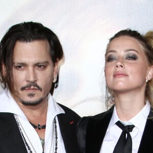 Johnny Depp et sa femme Amber Heard - Première de "The Danish Girl" au théatre Westwood village à Westwood le 21 novembre 2015.