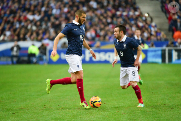 Mathieu Valbuena et Karim Benzema lors du match amical France - Pays-Bas en mars 2014.