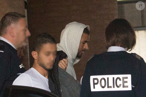 Karim Benzema sera jugé pour "complicité de tentative de chantage" par le tribunal de Versailles.