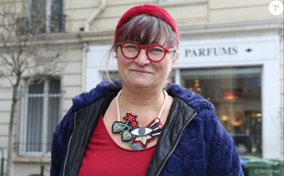 Exclusif - Christine Bravo à la sortie des studios RTL à Paris.