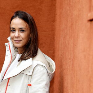 Alice Belaïdi au village lors des internationaux de France de tennis Roland Garros à Paris le 9 octobre 2020. © Dominique Jacovides / Bestimage