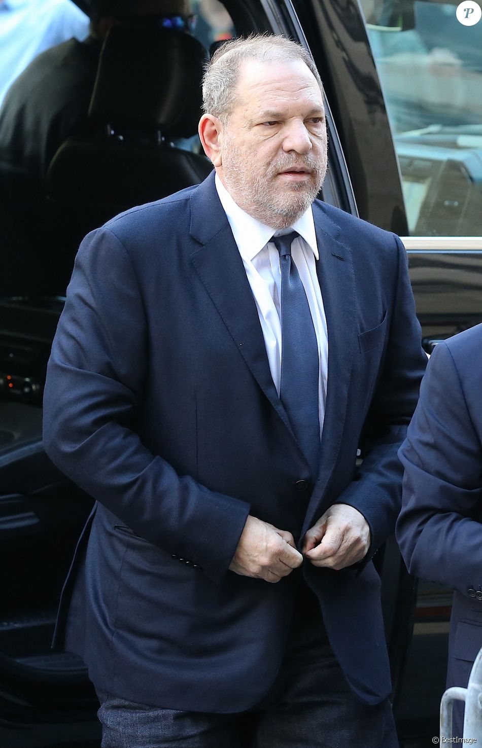 Harvey Weinstein arrive au tribunal de Manhattan et plaide non coupable des accusations de viol et d'agression sexuelle portées contre lui le 5 juin 2018.