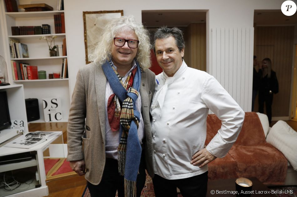 Exclusif - Pierre-Jean Chalençon et le chef Christophe Leroy lors de la soirée Crêpes Party chez Christophe Leroy à Paris, France, le 4 février 2020 © Ausset Lacroix-Bellak-LMS/Bestimage