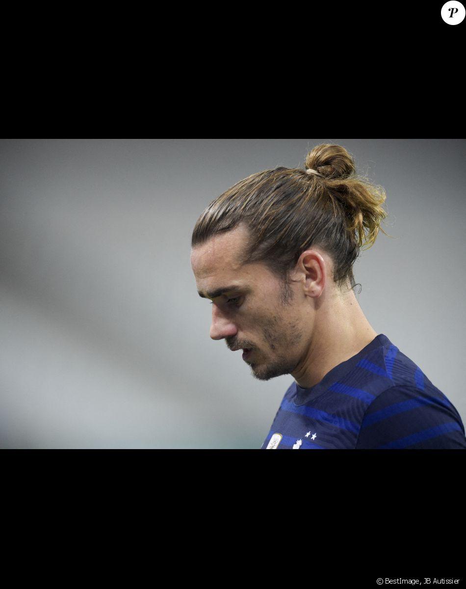 Antoine Griezmann pendant le match de football amical entre l'équipe de France et la Finlande (0-2) au Stade de France à Saint-Denis le 11 novembre 2020. © JB Autissier / Panoramic / Bestimage