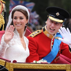 Kate Middleton et le prince William le jour de leur mariage à Londres.