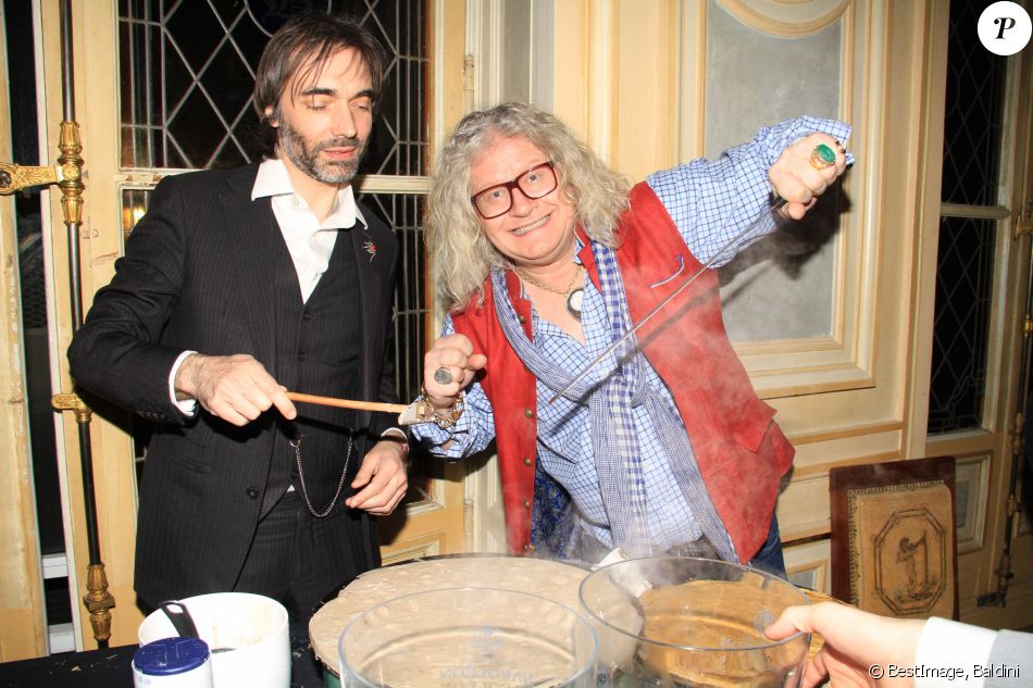 Exclusif - Cédric Villani, Pierre-Jean Chalençon - Dîner chez Pierre-Jean Chalençon à Paris, le 14 mai 2020. © Baldini / Bestimage