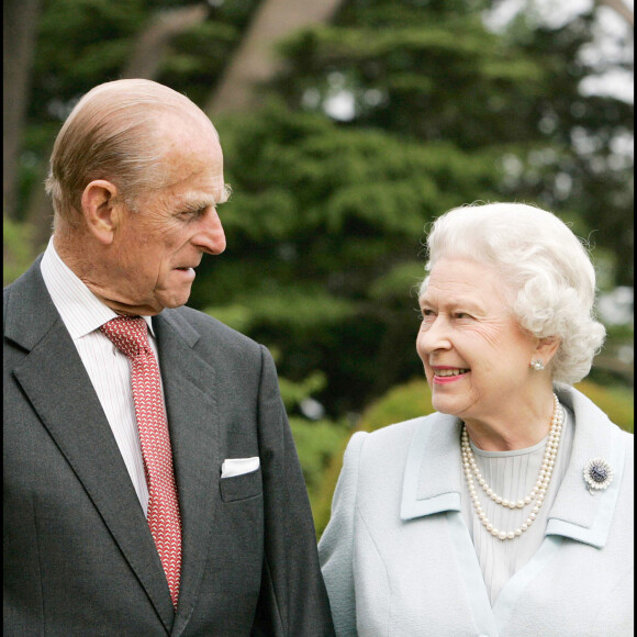 Le duc d'Edinboug et la reine Elizabeth II fêtent leurs noces de diamant.