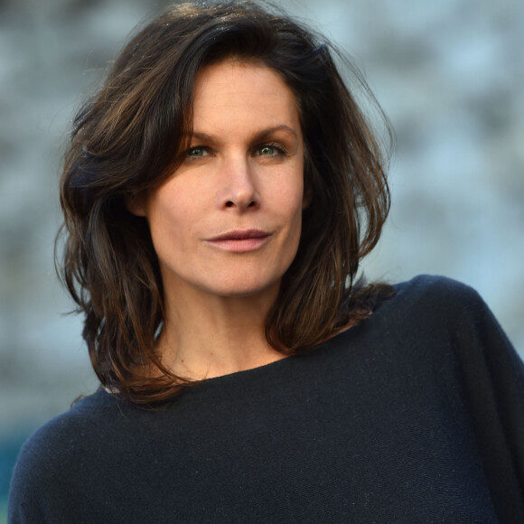Astrid Veillon participe à la campagne "Lecture pour tous" au collège Ségurane à Nice le 6 février 2017.  © Bruno Bebert / Bestimage