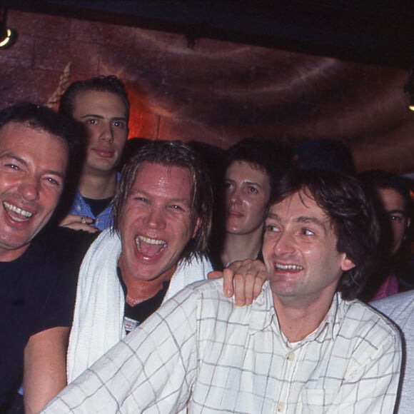 Archives - Véronique Sanson, Tony Gomez, Patrick Juvet, Pierre Palmade, Jean-Marie Bigard - Soirée pour le lancement du nouveau single de Patrick Juvet au club "Queen" à Paris en novembre 1995.