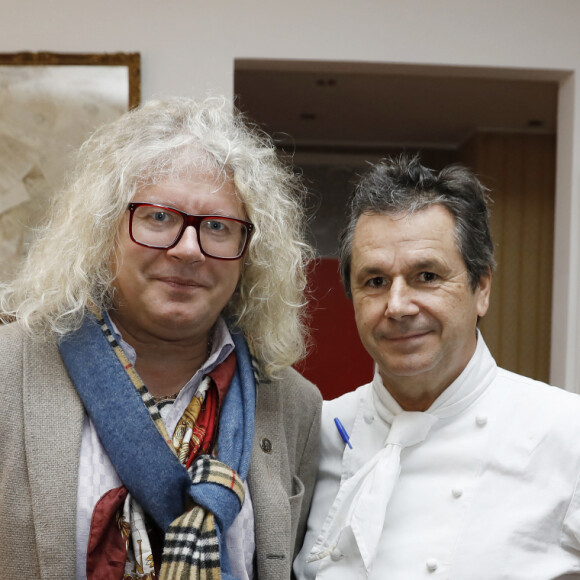 Exclusif - Pierre-Jean Chalençon et le chef Christophe Leroy lors de la soirée Crêpes Party chez Christophe Leroy à Paris, France, le 4 février 2020. © Ausset Lacroix-Bellak-LMS/Bestimage