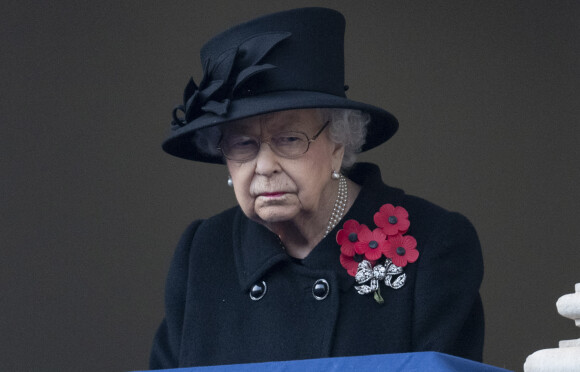 La reine Elisabeth II d'Angleterre lors de la cérémonie de la journée du souvenir (Remembrance Day) à Londres le 8 novembre 2020.