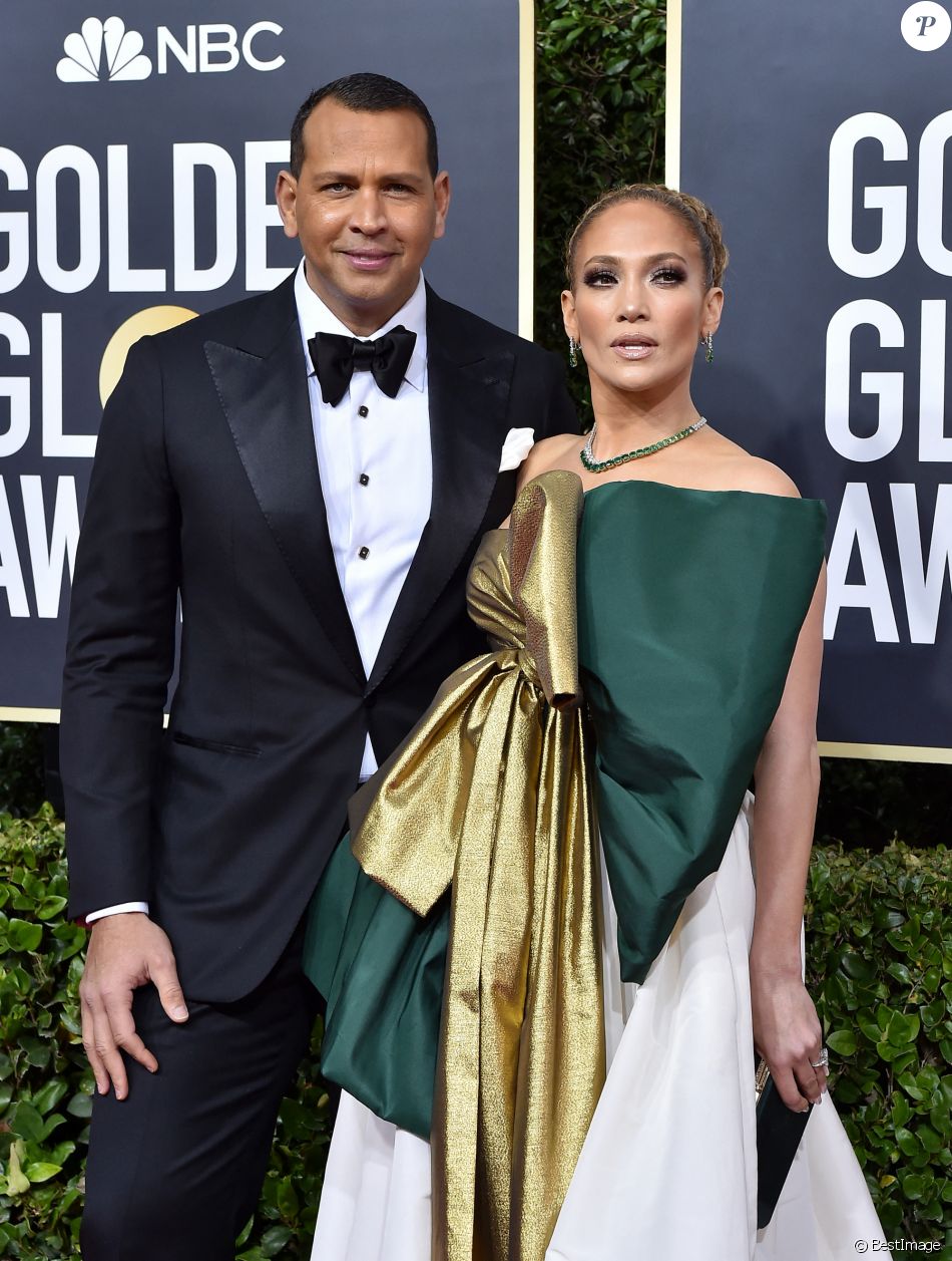 Jennifer Lopez et Alex Rodriguez - Photocall de la 77ème cérémonie annuelle des Golden Globe Awards au Beverly Hilton Hotel à Los Angeles, le 5 janvier 2020.