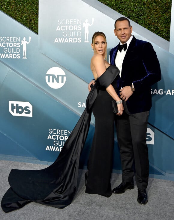 Jennifer Lopez et Alex Rodriguez ont rompu pour de bon. La triste nouvelle a été annoncée dans un communiqué commun.