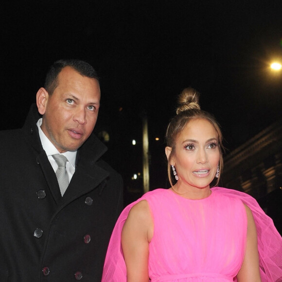 Jennifer Lopez et Alex Rodriguez - Photocall de la première de Second Act à New York, le 12 décembre 2018.