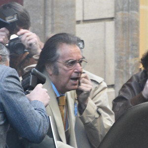 Al Pacino sur le tournage d'une scène du film "House of Gucci" à Rome, Italie, le 31 mars 2021.
