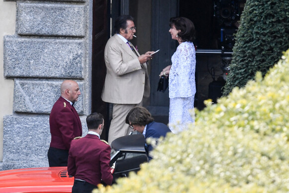 Al Pacino et Lady Gaga, dans les peaux d'Aldo Gucci et Patrizia Reggiani, tournent une scène du film "House of Gucci" à la villa Balbiano, au Lac de Côme. Le 18 mars 2021.