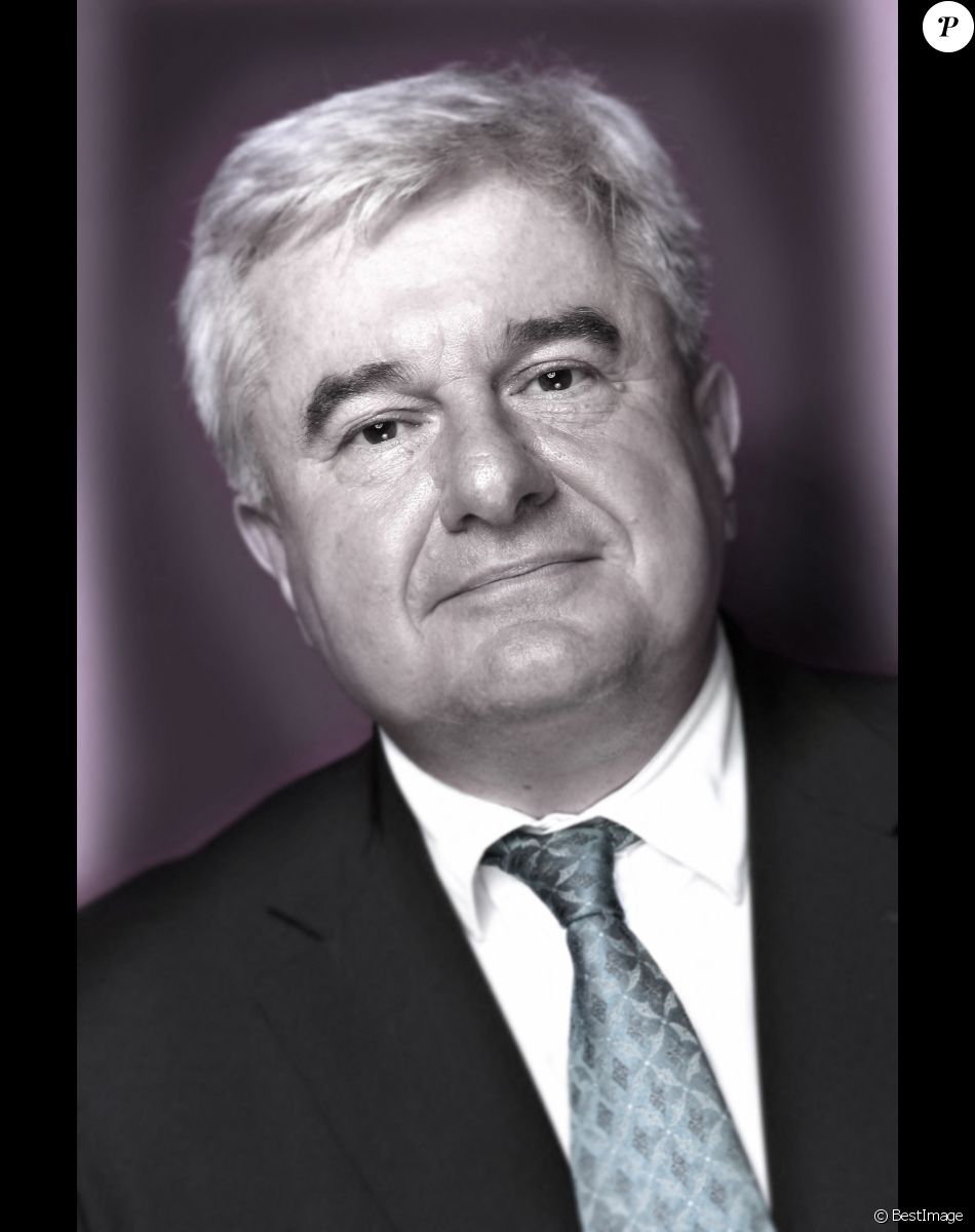 Archives - portrait d'Éric Raoult en 2009.