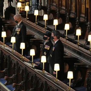 La reine Elisabeth II d'Angleterre, Le prince Andrew, duc d'York, La princesse Anne, Sir Timothy Laurence et Le prince Harry, duc de Sussex, - Funérailles du prince Philip, duc d'Edimbourg à la chapelle Saint-Georges du château de Windsor, Royaume Uni, le 17 avril 2021.