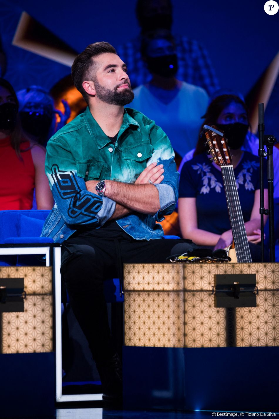 Kendji Girac - Enregistrement de l'émission "La boîte à Secrets 5" à Paris, qui sera diffusée le 6 novembre sur France 3. © Tiziano Da Silva / Bestimage